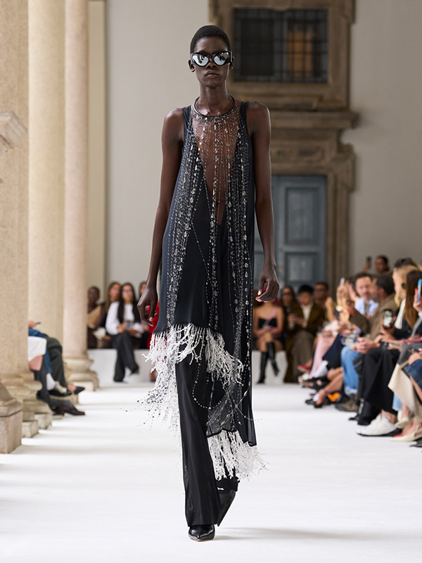 Sportmax Spring Summer 2025 Runway Show: SS25 an Essential Collection